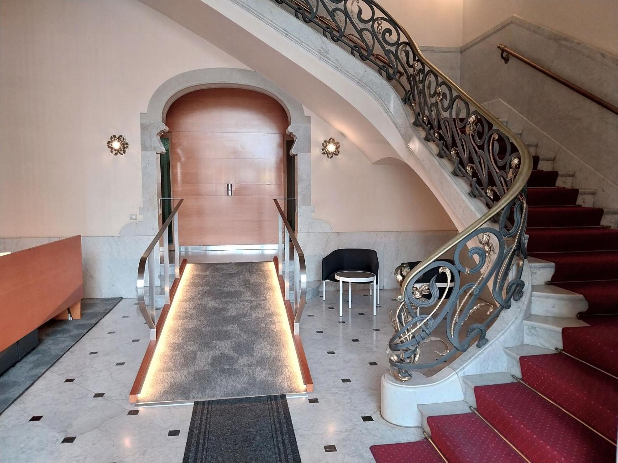 Apartament Letsgo Paseo De Gracia Barcelona Zewnętrze zdjęcie