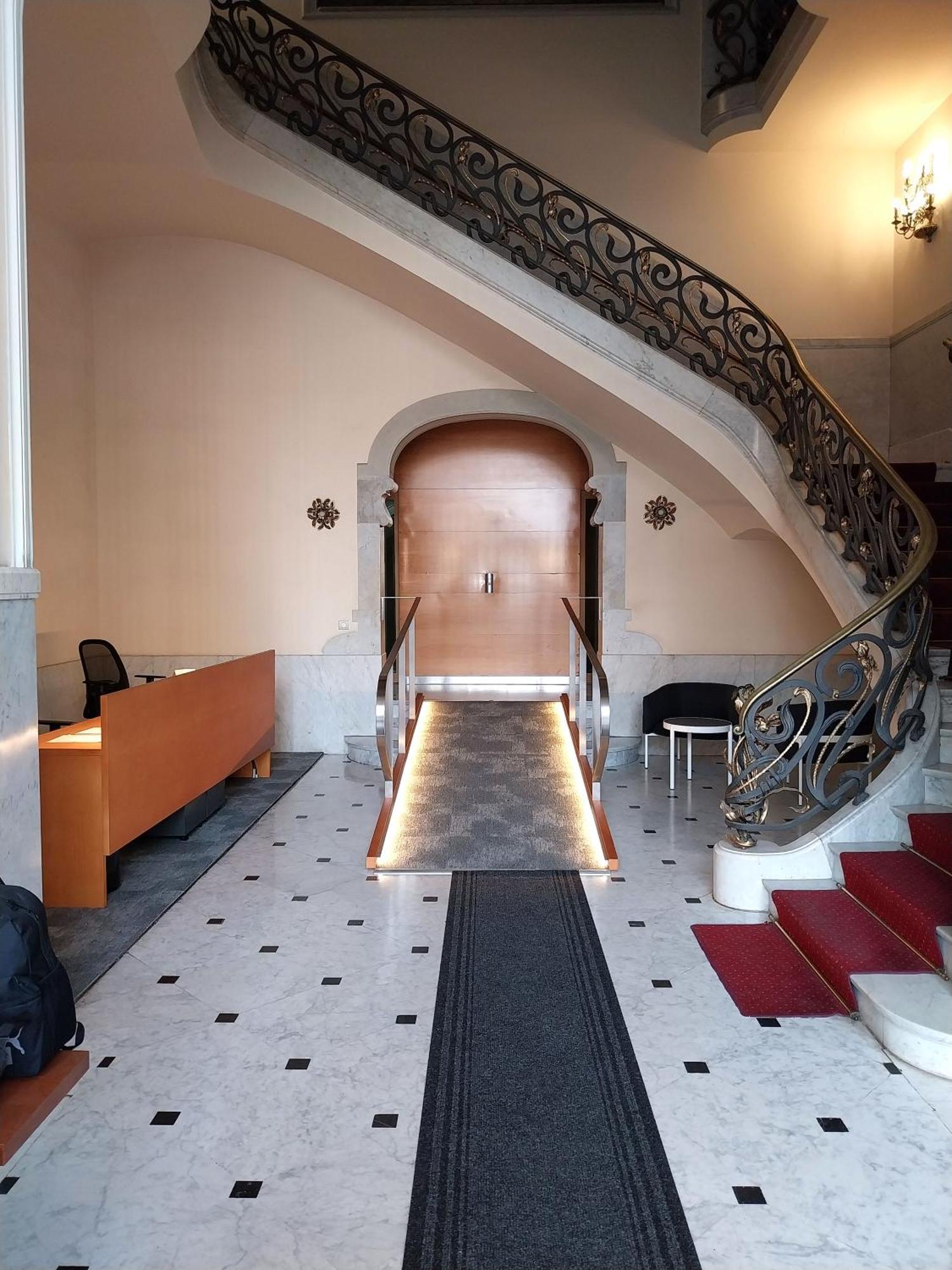 Apartament Letsgo Paseo De Gracia Barcelona Zewnętrze zdjęcie